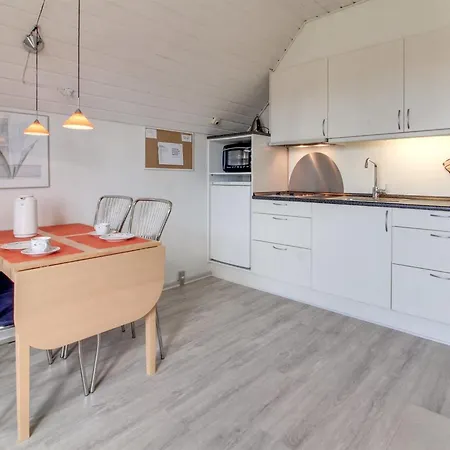 Rauha - 2-3km From The Sea By Interhome